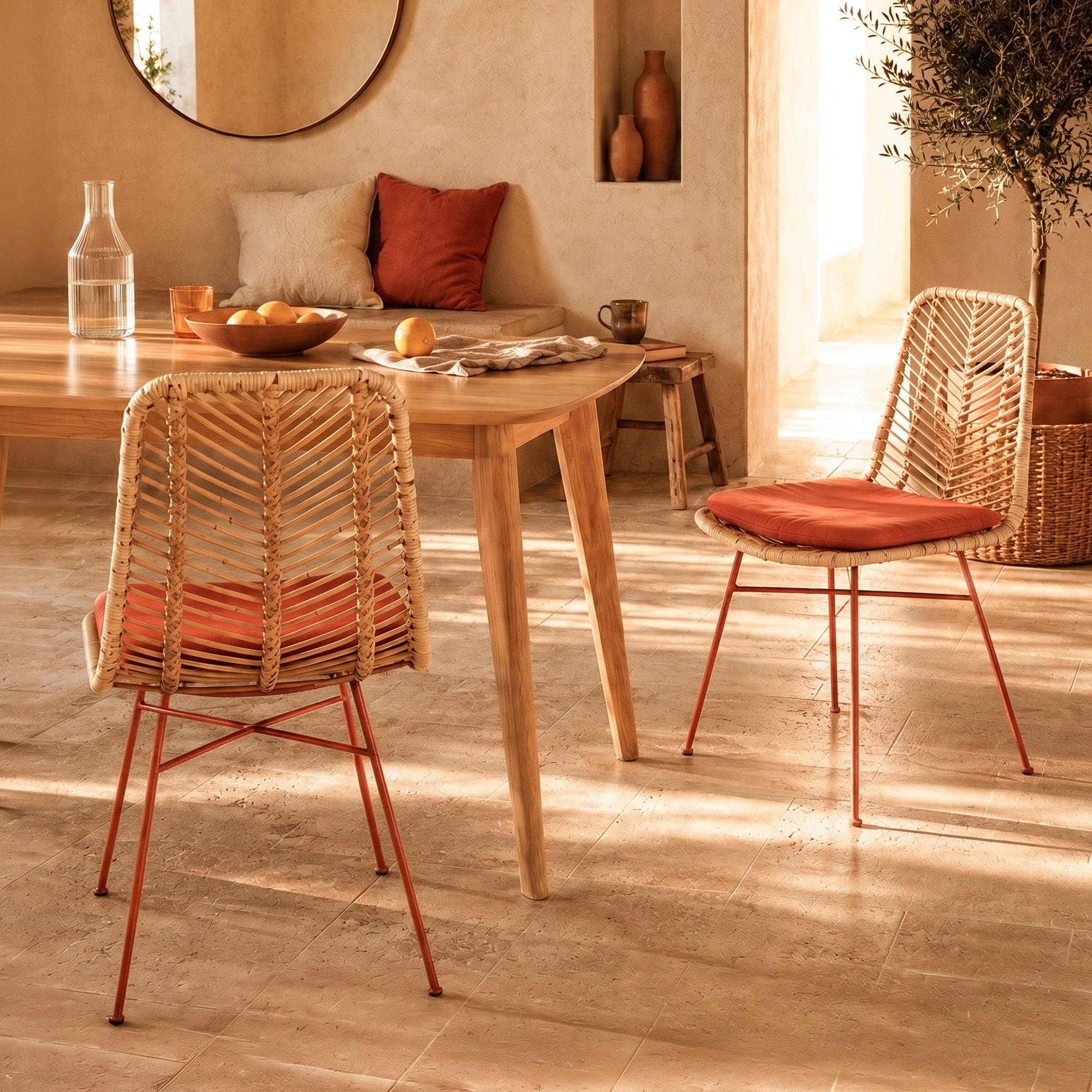 Voir la diapositive 2 : MAISON PAVANE Lot de 2 chaises en rotin et tissu orange vermillon -tamara