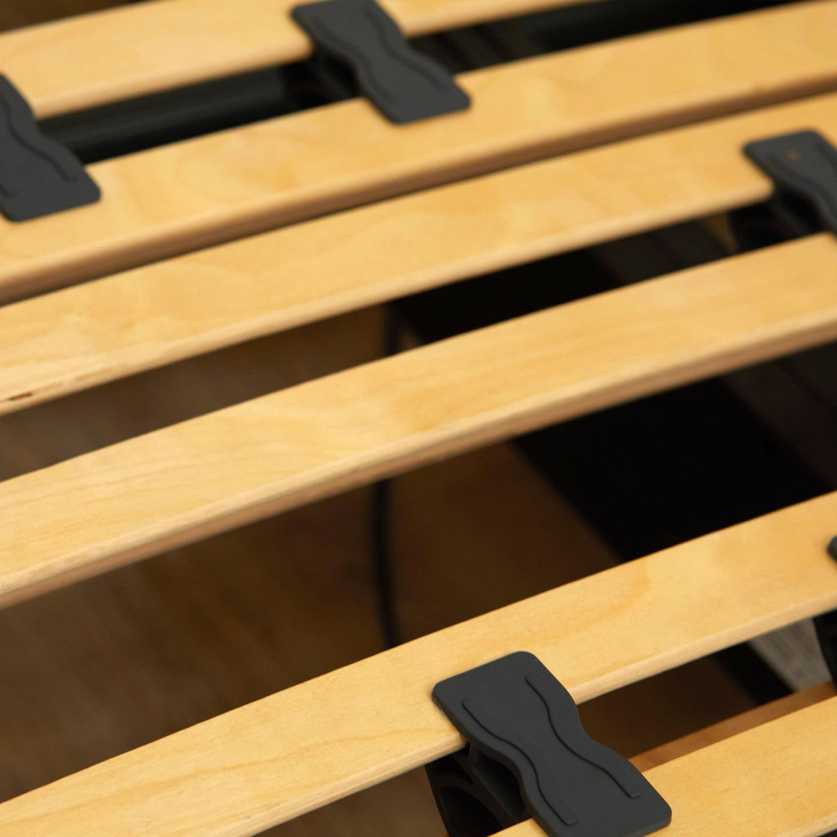 IDLITERIE Ensemble relaxation mousse ferme + sommier avec réglage fermeté au niveau lombaire 2x80x200