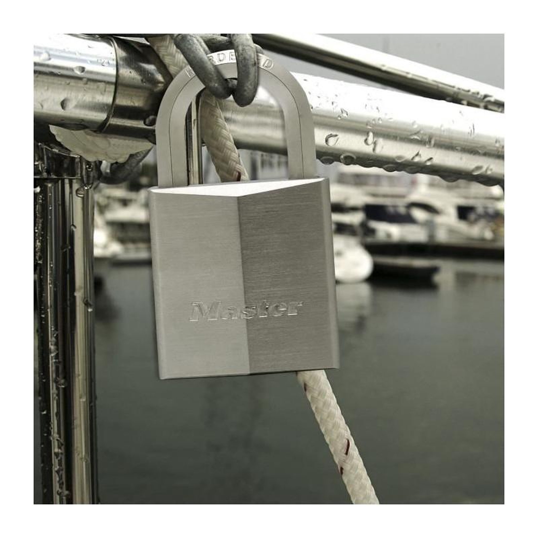 Voir la diapositive 2 : Master lock 1145PEURD Cadenas Marin avec Clé, Gris, 7,1 x 4 x 2,1 cm