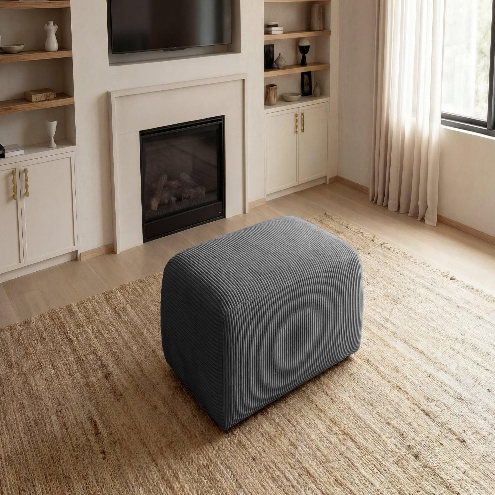 Voir la diapositive 2 : CASANOVA PARIS Sacha - pouf en velours côtelé 105x57x40