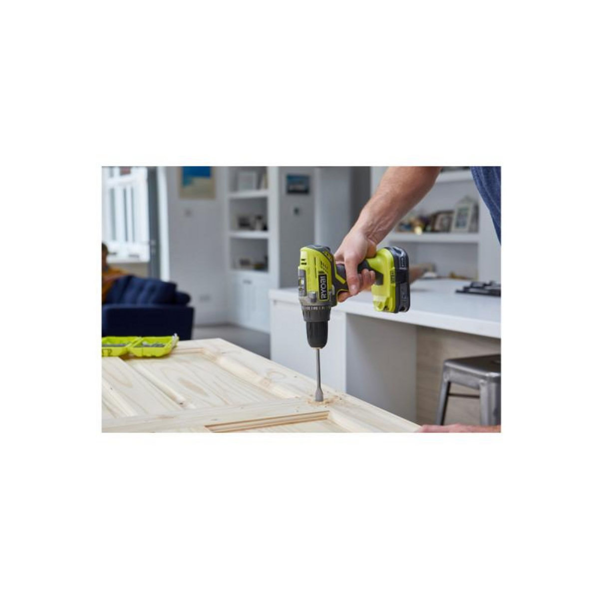 Ryobi Perceuse-visseuse RYOBI - R18DD3-215S - 18V One+ - 2 Batteries 1.5Ah - 1 Chargeur