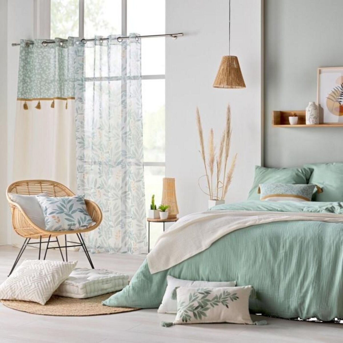 Paris Prix Coussin Déco Pompons  Nymphea  30x50cm Vert