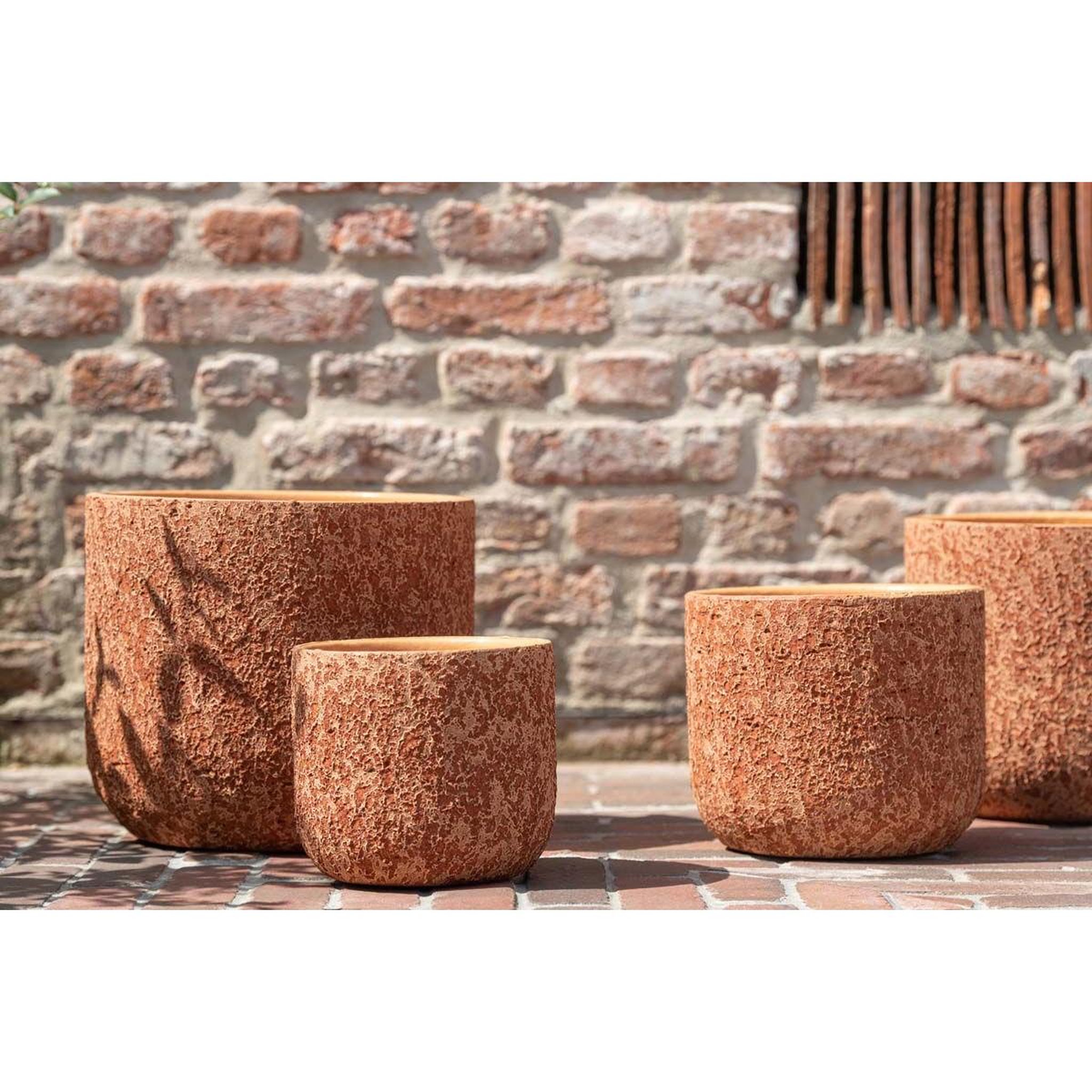 Voir la diapositive 2 : J-LINE Cache-pot design  rugueux  24cm terracotta