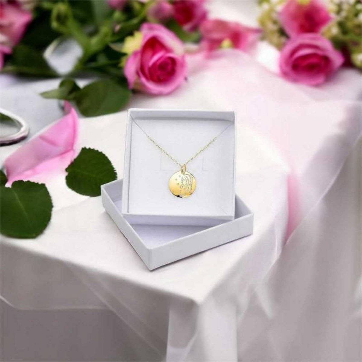 L'ATELIER D'AZUR Collier - Médaille Vierge Or Jaune - Chaîne Dorée