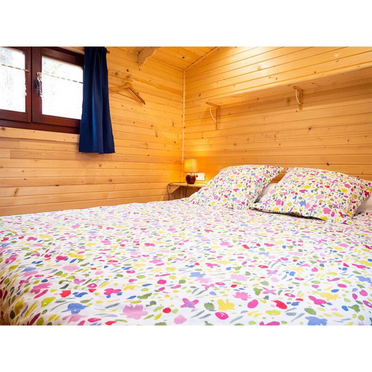 Smartbox 4 jours insolites en famille dans une roulotte près de Carcassonne - Coffret Cadeau Séjour