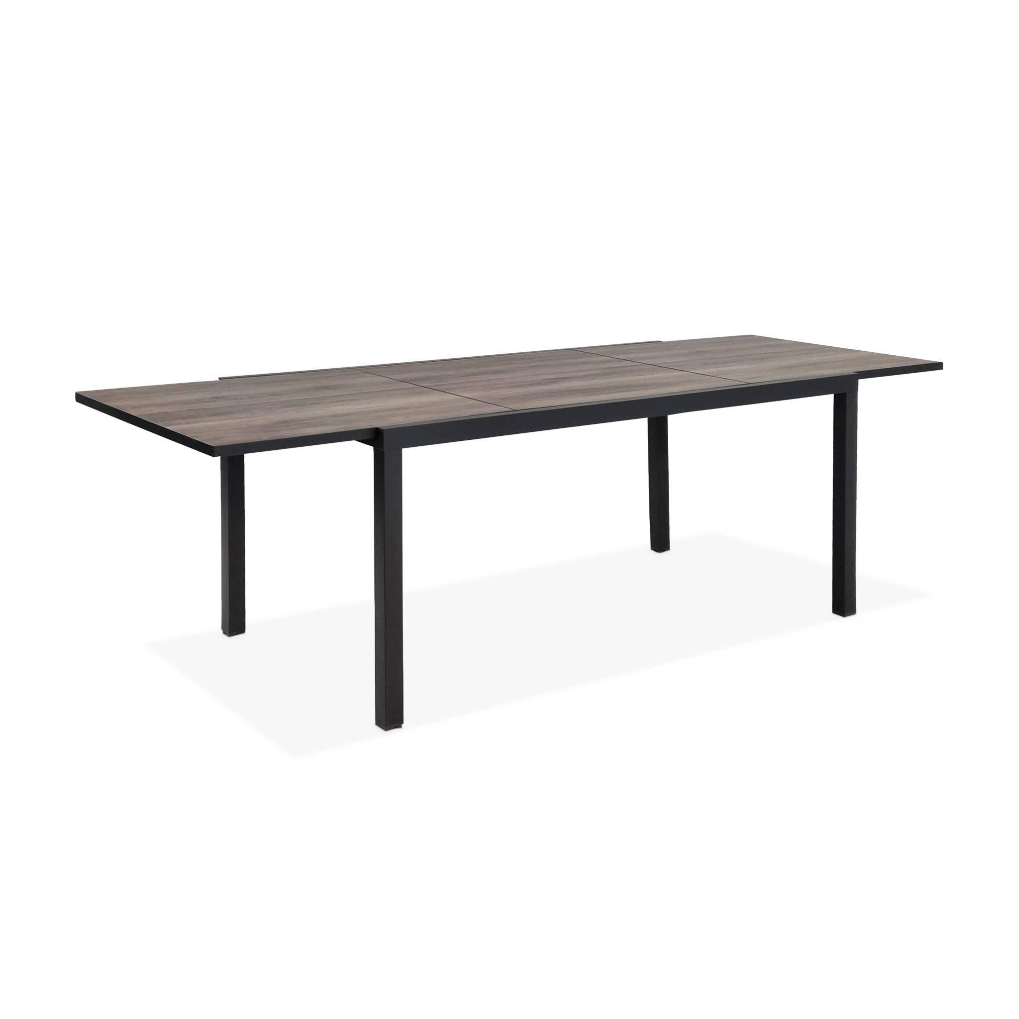 Voir la diapositive 1 : SWEEEK Table de jardin NASHVILLE extensible 160/240cm 8 places plateau effet bois foncé structure aluminium