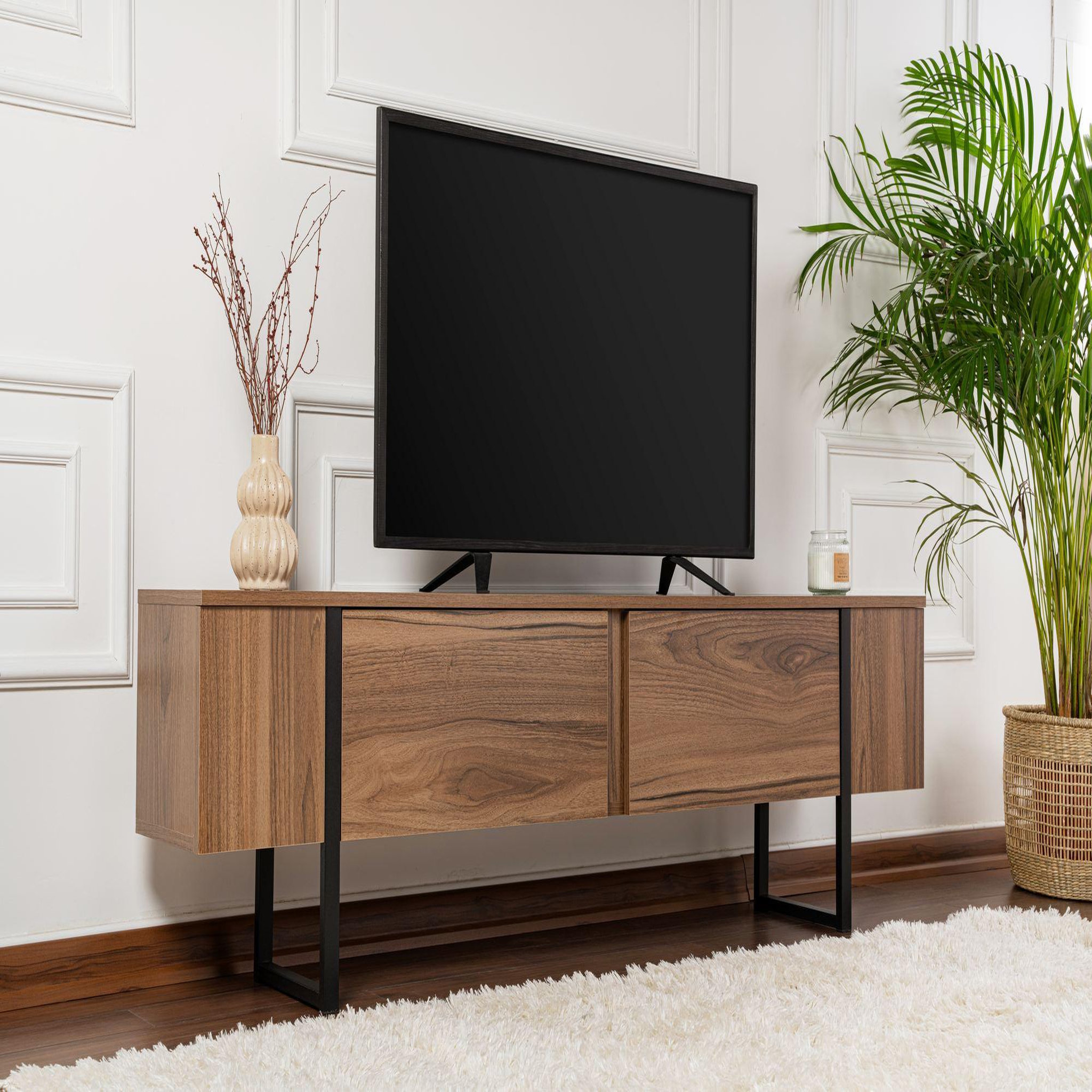 Voir la diapositive 2 : Habitat et Jardin Meuble tv en bois  serenity  180 x 30 x 50 cm - noyer
