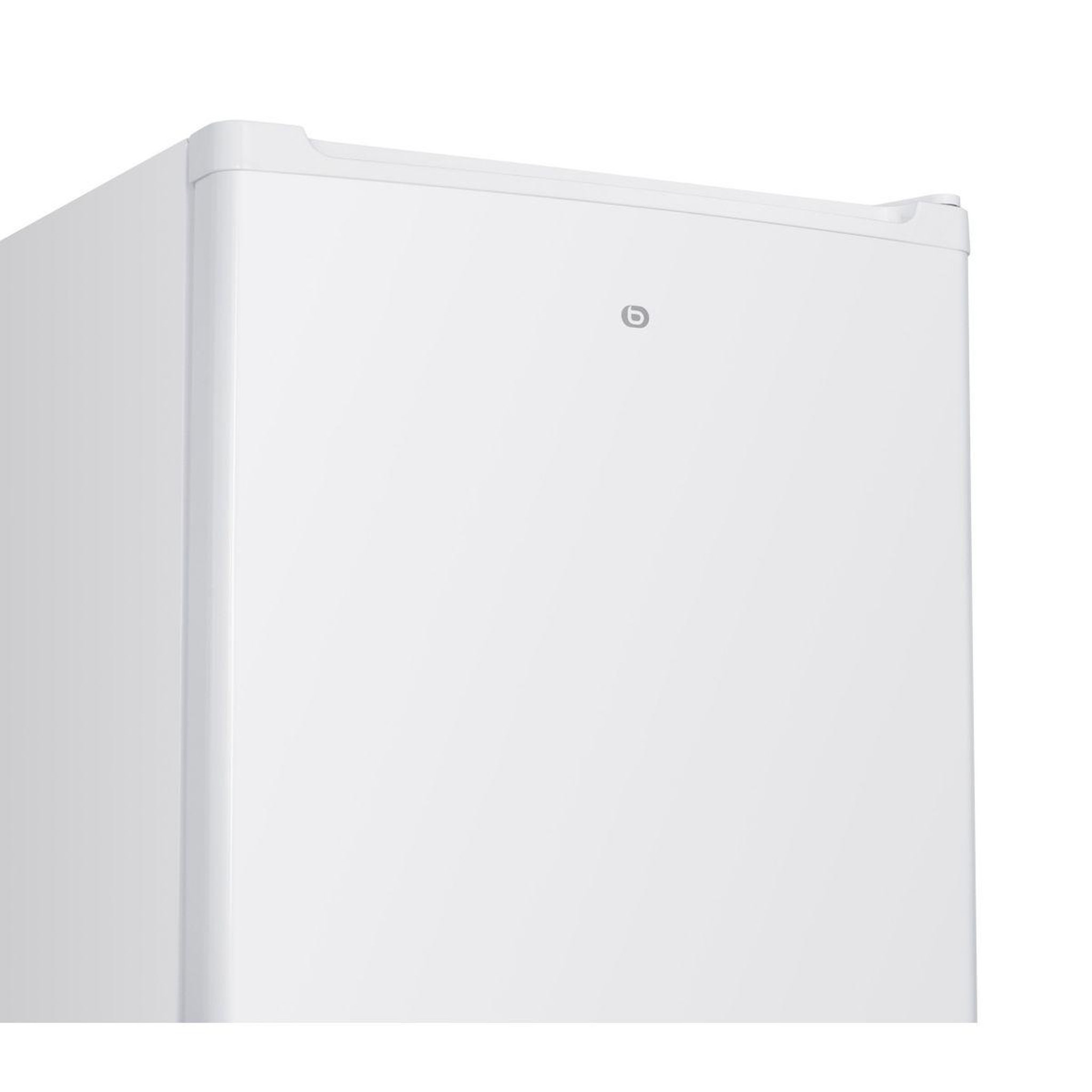 Voir la diapositive 4 : ESSENTIEL B Mini congélateur ecm50-45hob1