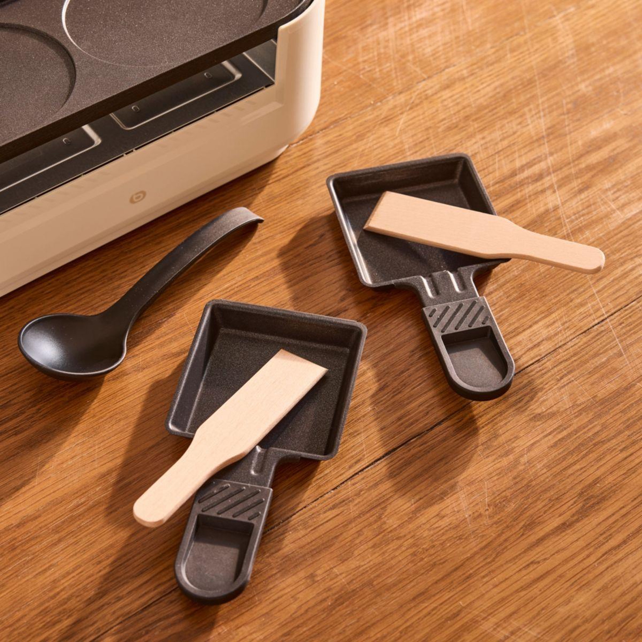 Voir la diapositive 5 : ESSENTIEL B Raclette ermt1 multiplug twist crème