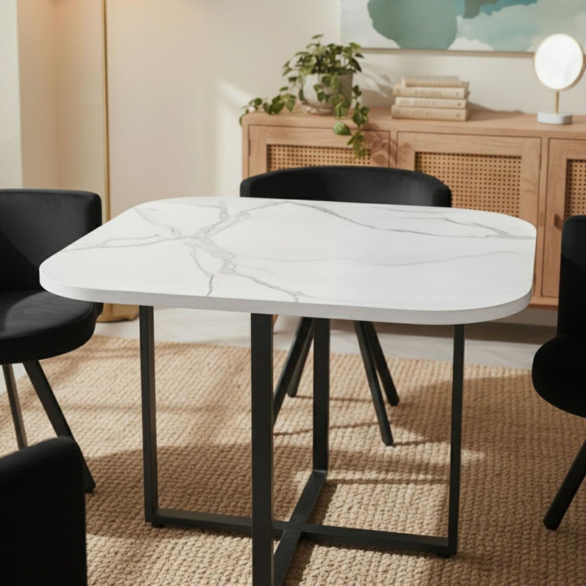 Voir la diapositive 3 : Paris Prix Ensemble table à manger & 4 chaises en velours  norway  90cm blanc & noir