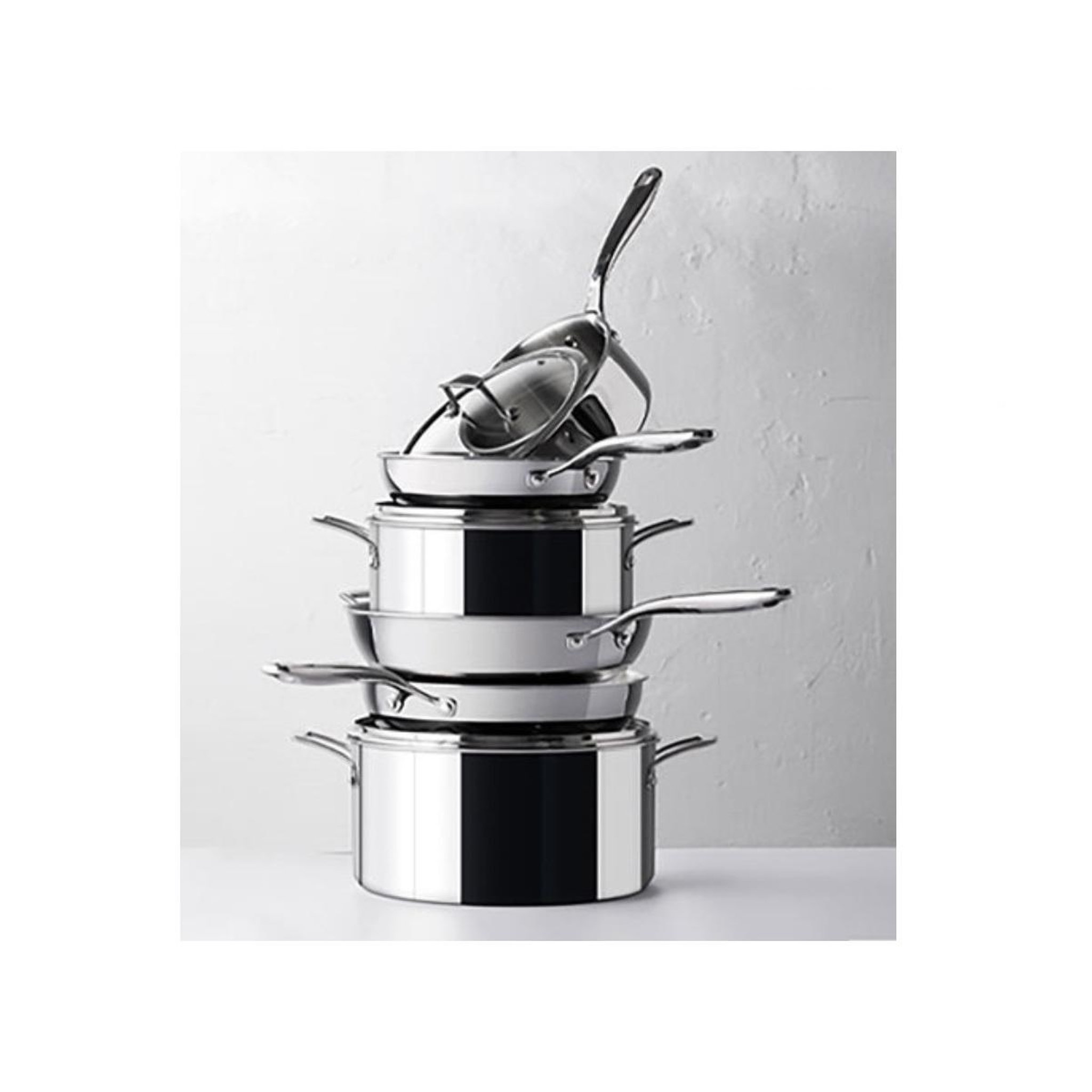 Voir la diapositive 2 : Lacor Faitout inox 24cm + couvercle - 60874
