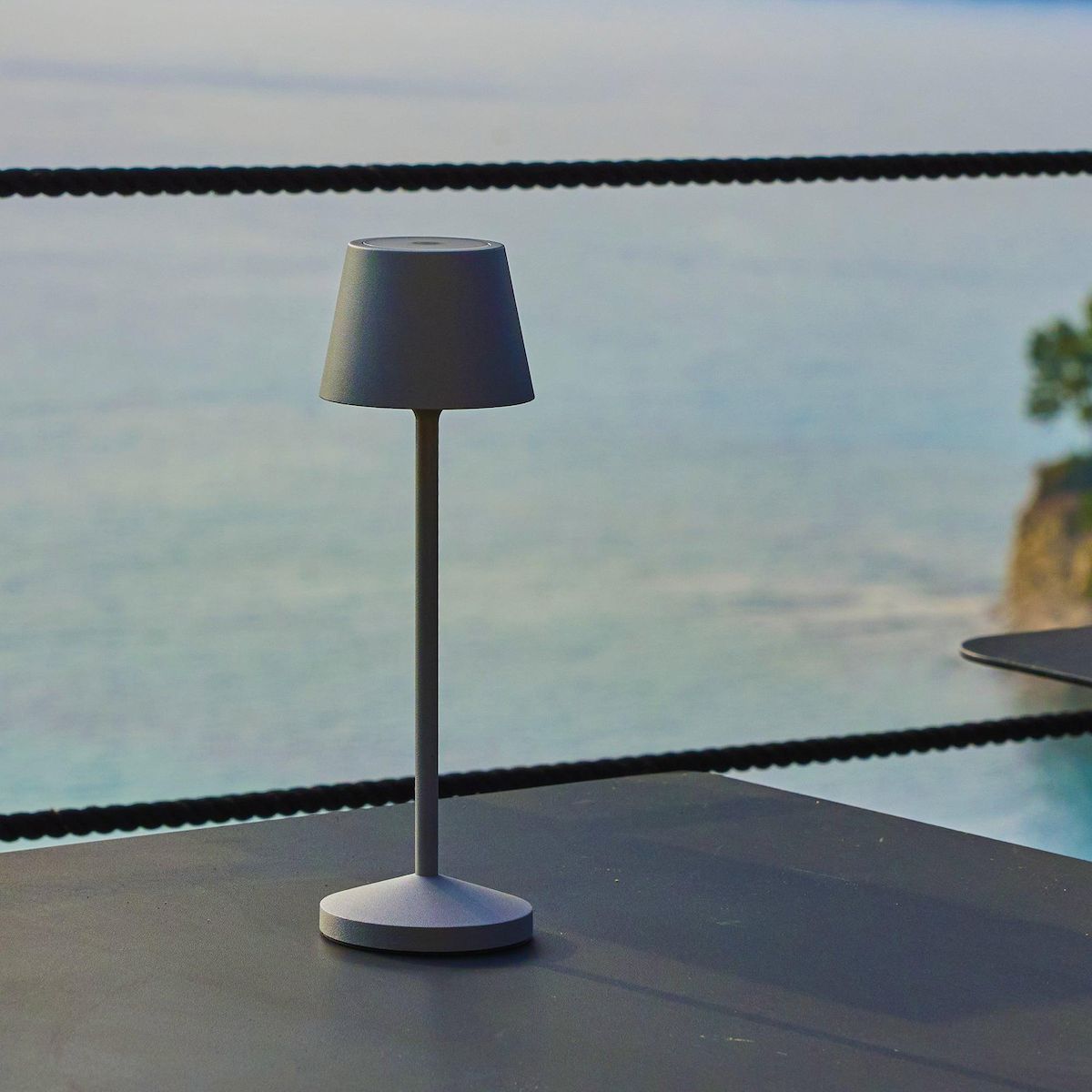 Lumisky Lampe de table sans fil EMILY Gris Aluminium H20cm