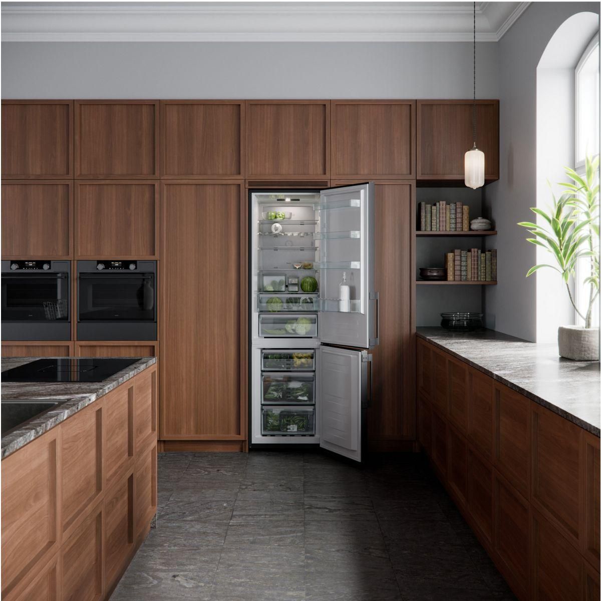 ASKO Réfrigérateur combiné RFN232041B