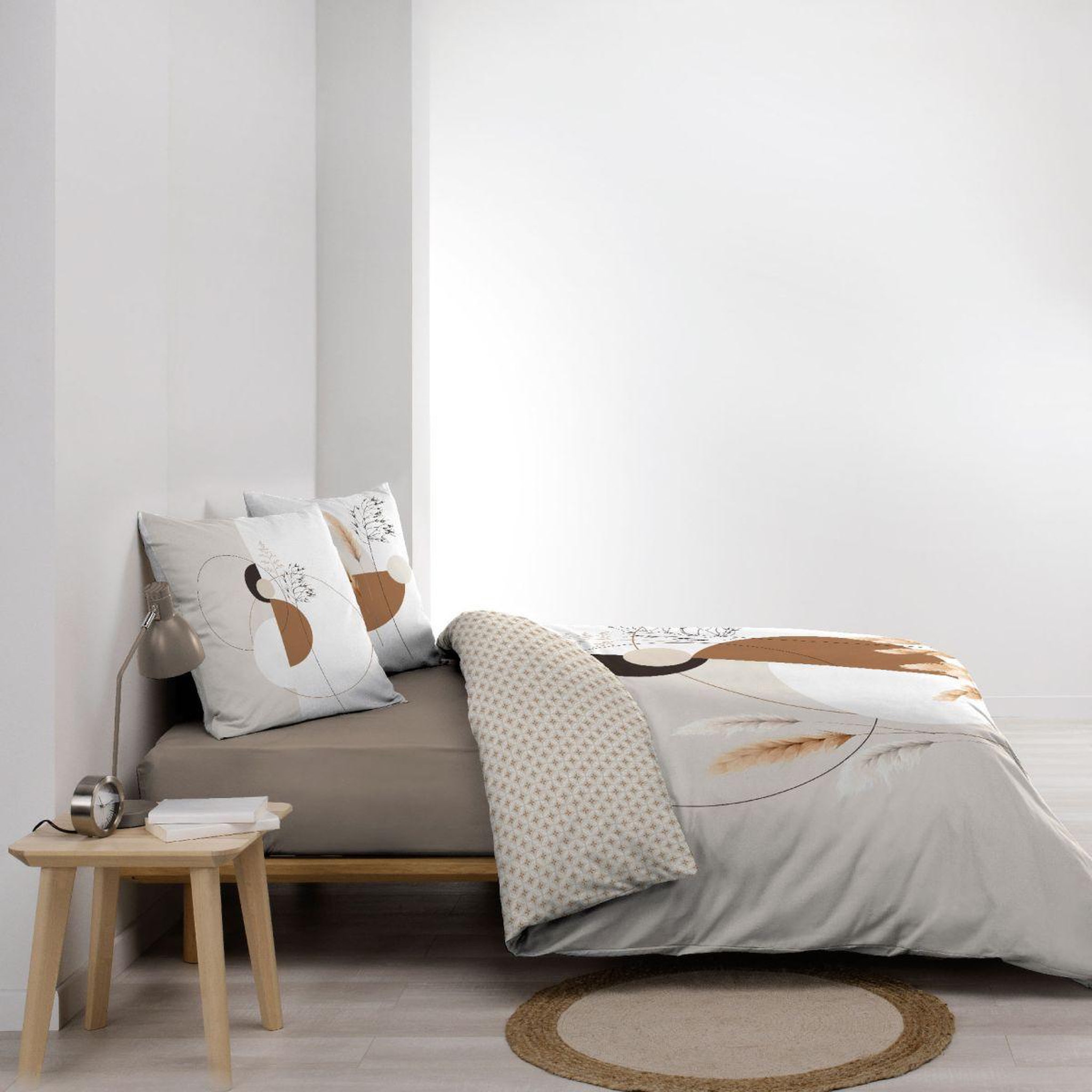 Voir la diapositive 4 : Douceur d'Intérieur Parure de lit réversible 3 pièces  natacha  240x220cm multicolore