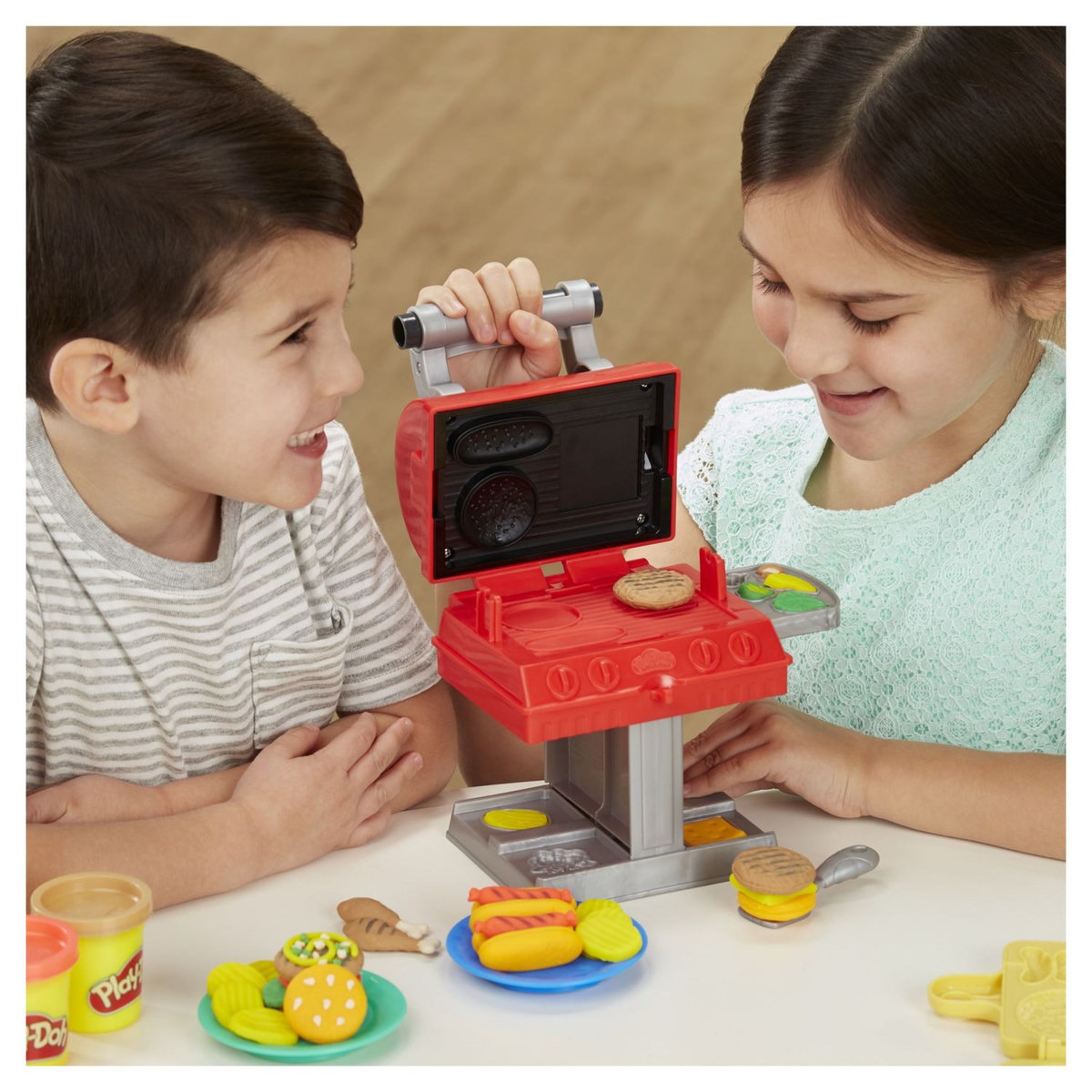 HASBRO Play-Doh Kitchen créations Le roi du grill 
