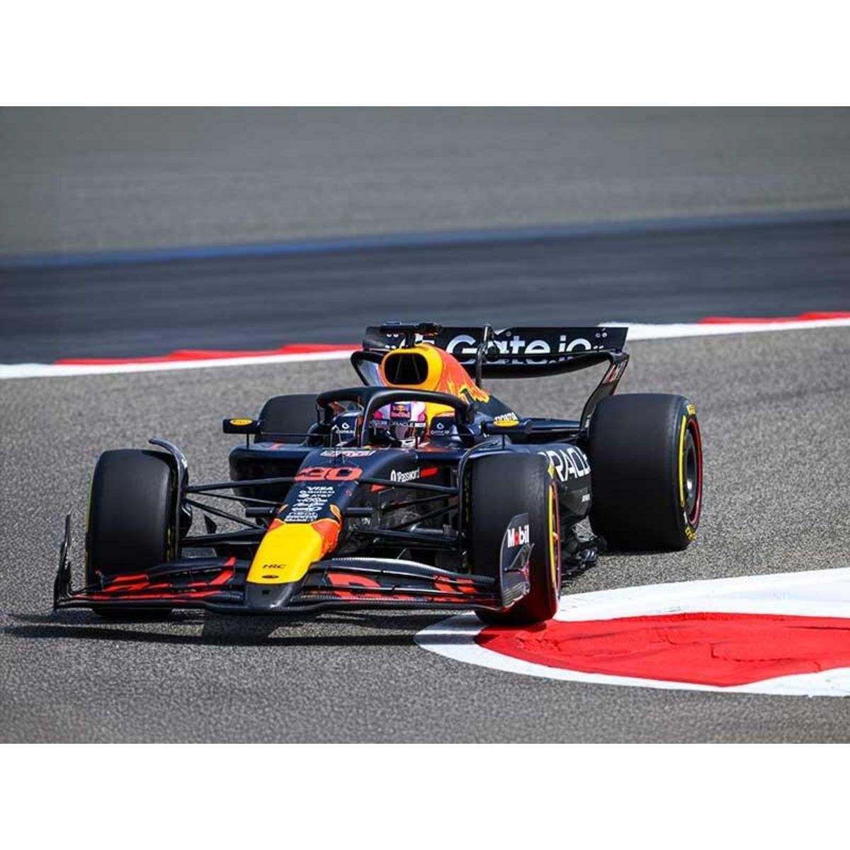 Smartbox 2 billets pour une expérience exclusive à Red Bull Motormania sur le circuit de Nevers Magny-Cours le samedi 13 septembre 2025 - Coffret Cadeau Multi-thèmes