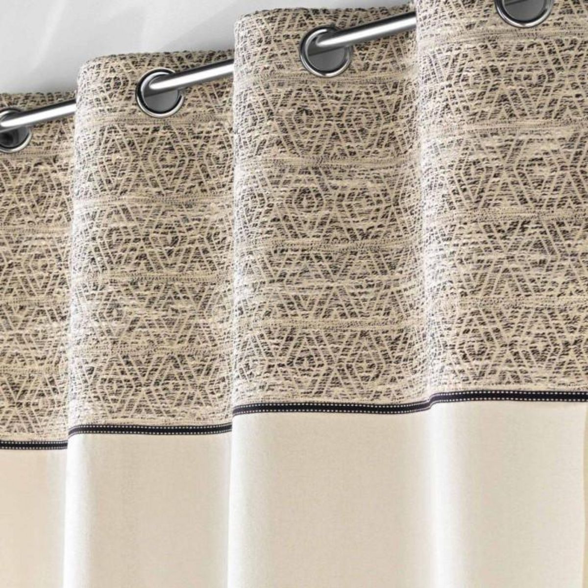 Paris Prix Rideau à Œillets Jacquard  Camalia  140x240cm Beige