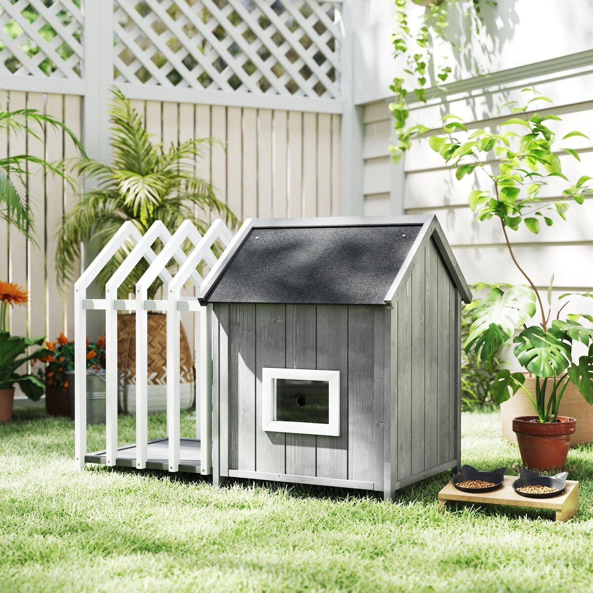 PAWHUT Niche villa pour chien sur pied - terrasse, claustra, auvent, porte, fenêtre, toit bitumé - bois blanc gris