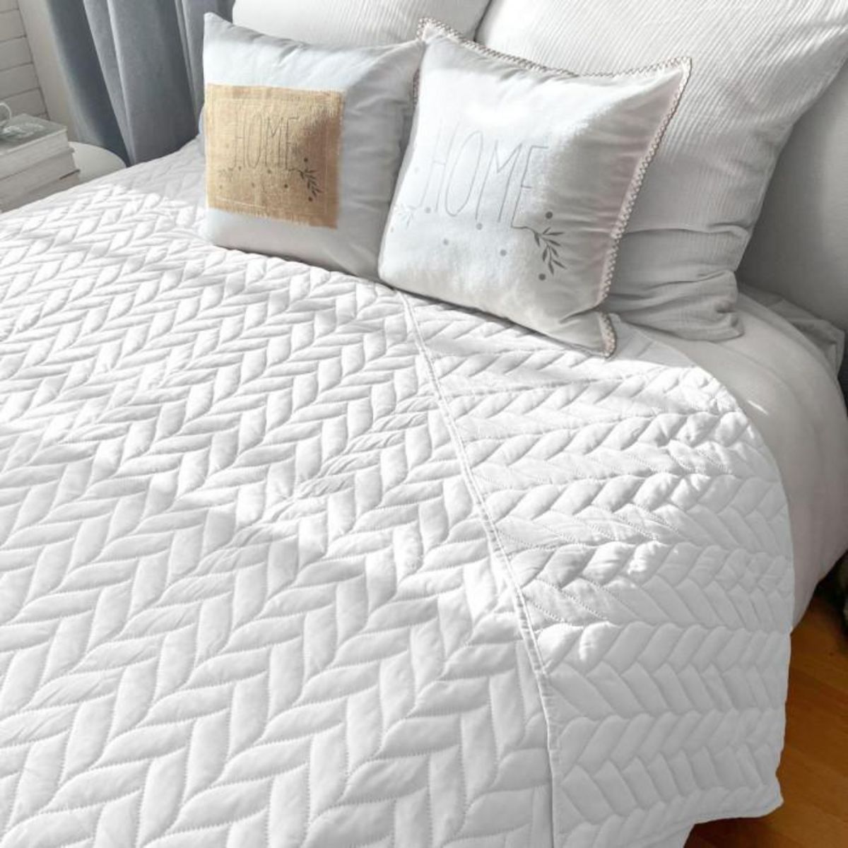 Paris Prix Couvre-lit en Microfibre  Tessa  220x240cm Blanc