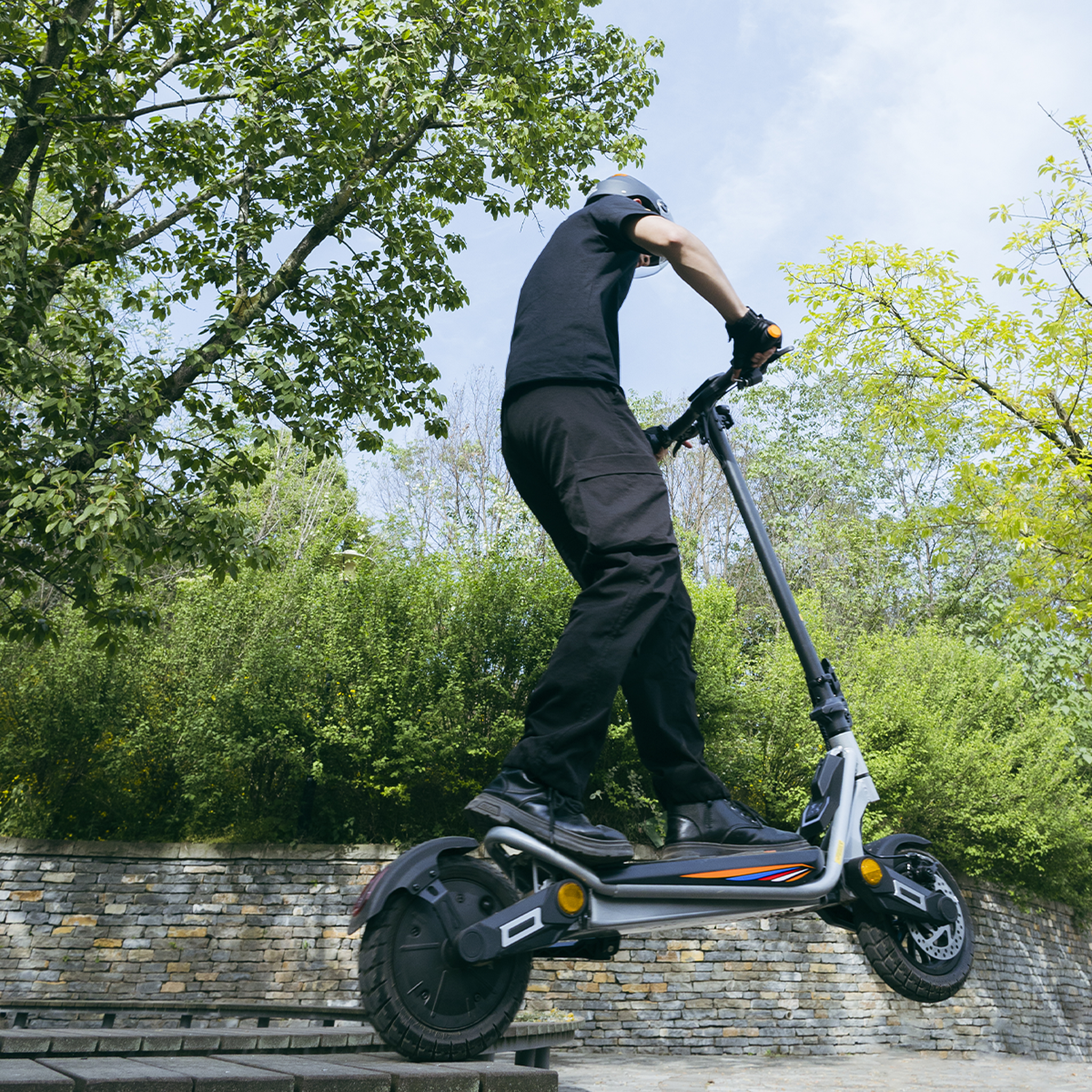 Voir la diapositive 5 : KUKIRIN Trottinette électrique KuKirin A1, moteur 48 V, batterie 13 Ah, autonomie 45 km