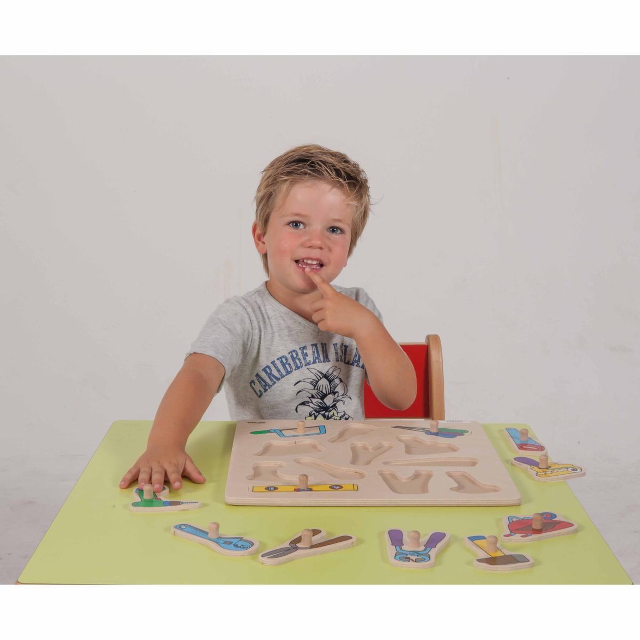 Voir la diapositive 4 : EDUCO Outils — 12 pièces de puzzle