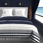 Intemporel Couette imprimée 240x220 cm MARIN, par Soleil d'ocre. Coloris disponibles : Bleu