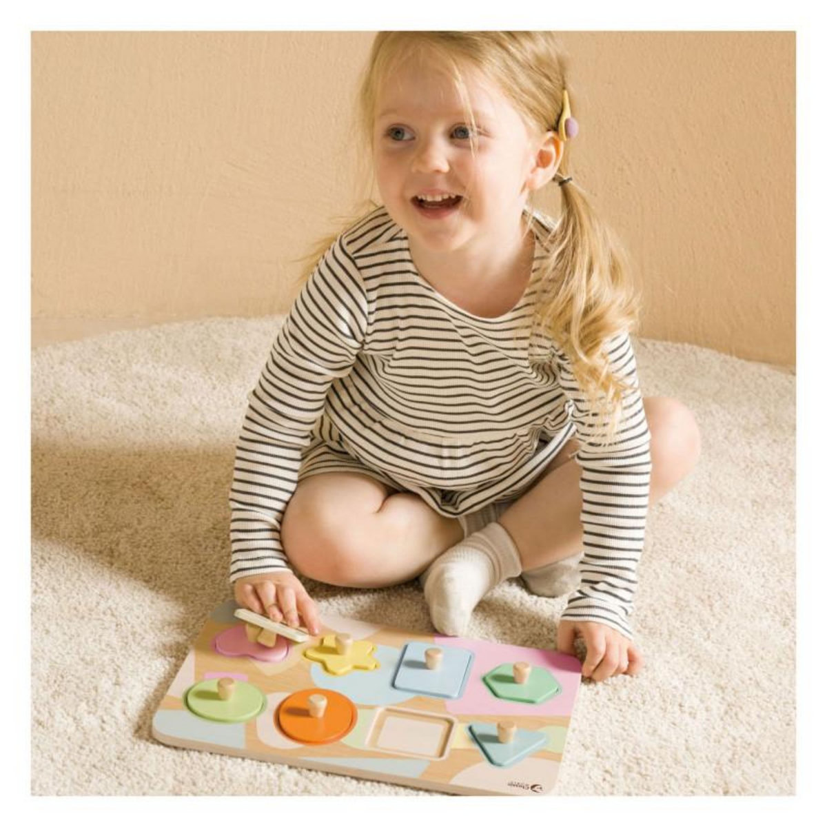 CLASSIC WORLD Classic World Wooden Nipple Puzzle Shapes, 8pcs. 40063