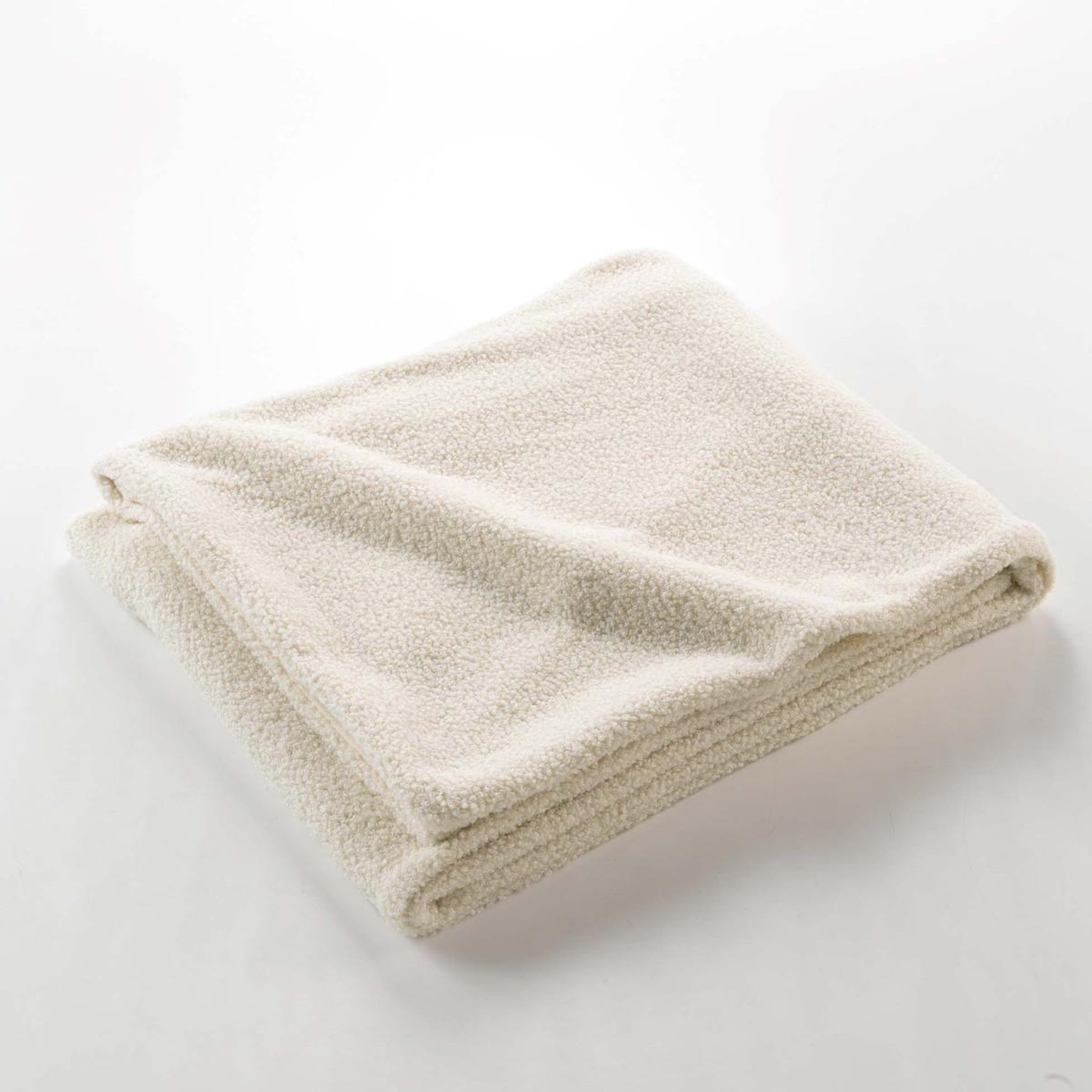 Voir la diapositive 2 : Douceur d'Intérieur Plaid bouclette  wooly  125x150cm naturel