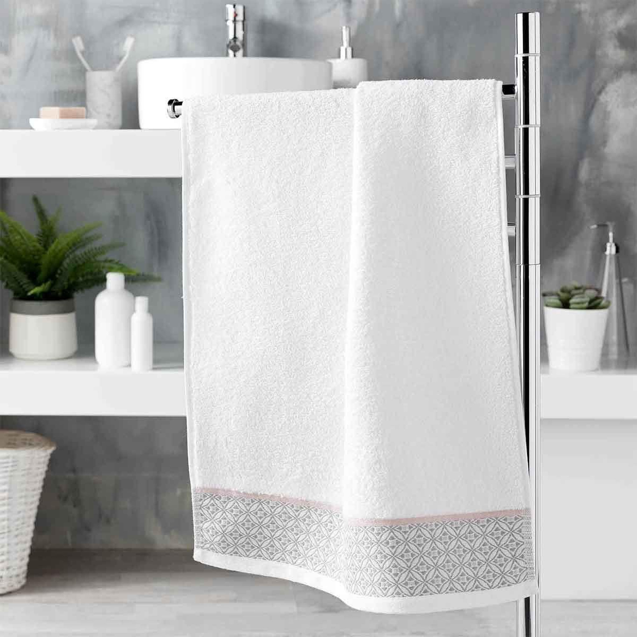 Voir la diapositive 2 : Douceur d'Intérieur Serviette de Toilette Jacquard  Belina  50x90cm Blanc