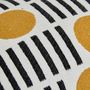 Voir la diapositive 3 : ATMOSPHERA Coussin Déco Jacquard Chenillé  Kubus  30x50cm Noir & Blanc