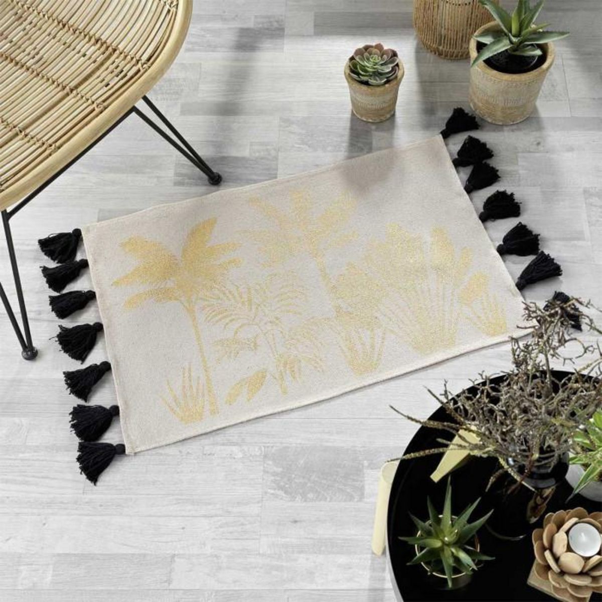 Paris Prix Tapis Déco à Pompons  Karaba  60x90cm Naturel