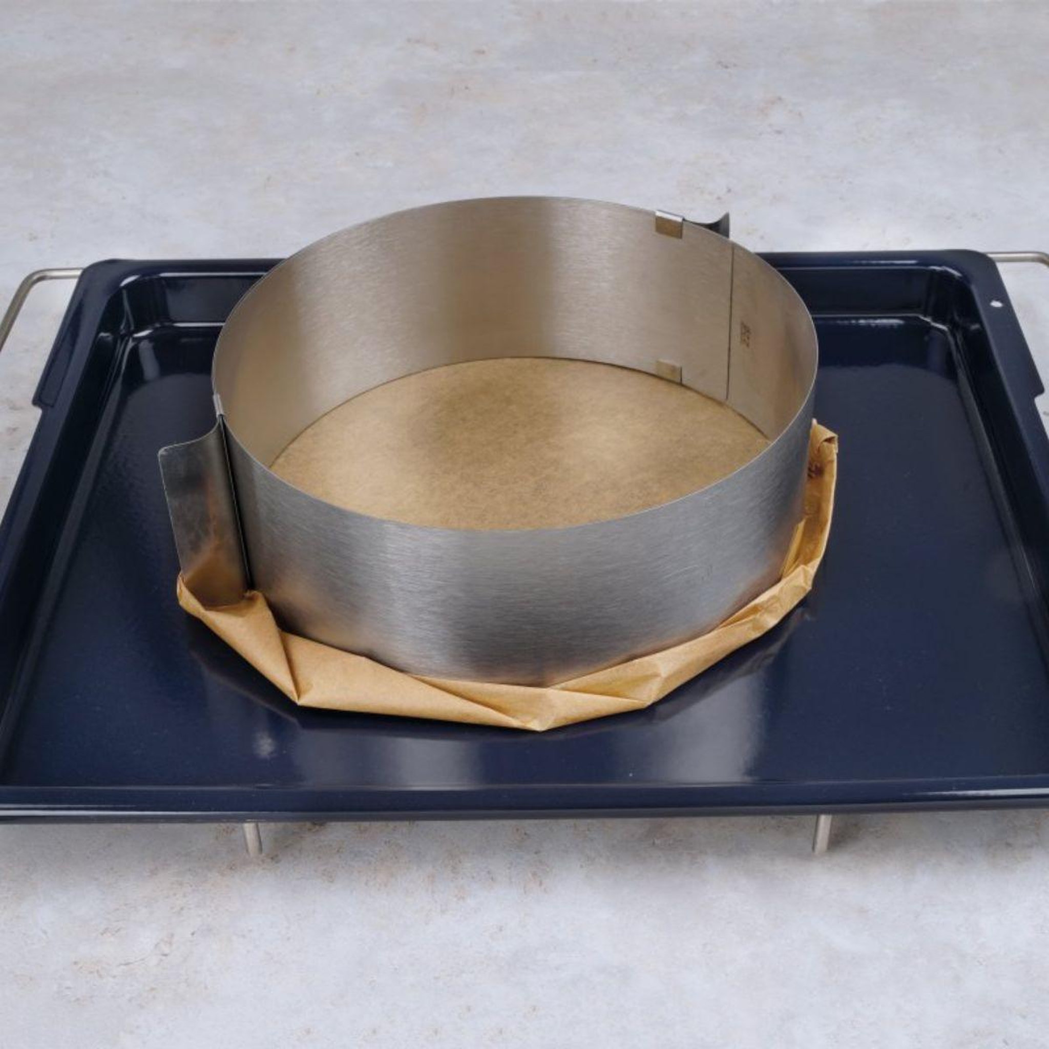 Voir la diapositive 6 : DR.OETKER Cercle à pâtisserie en acier inoxydable extensible de 16 à 30 cm dr. Oetker varino