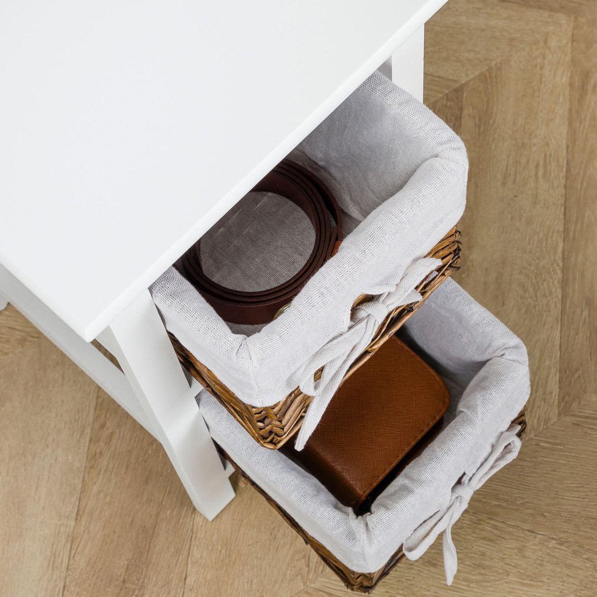 IDIMEX Table de chevet NOKOMIS avec 2 paniers en bois