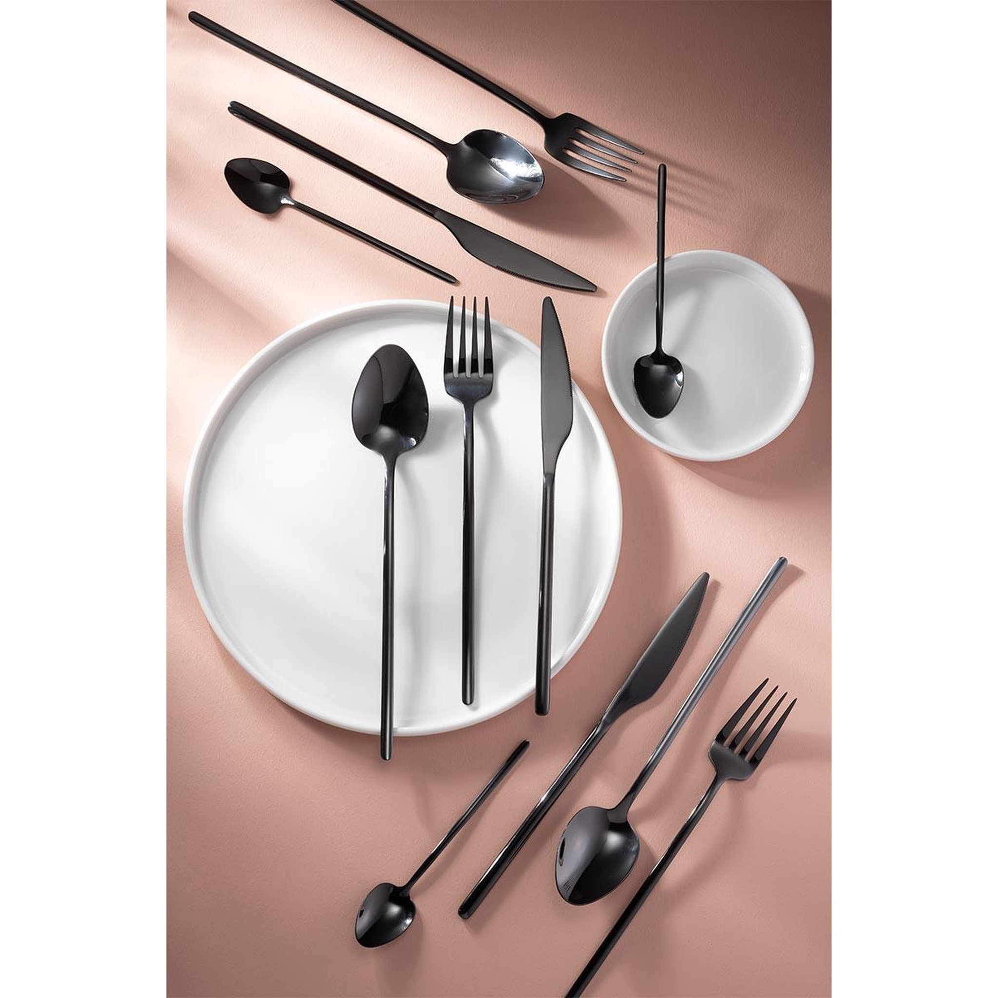 Voir la diapositive 4 : J-LINE Ménagère 24 Pièces en Inox  Irvin Brillant  27cm Noir