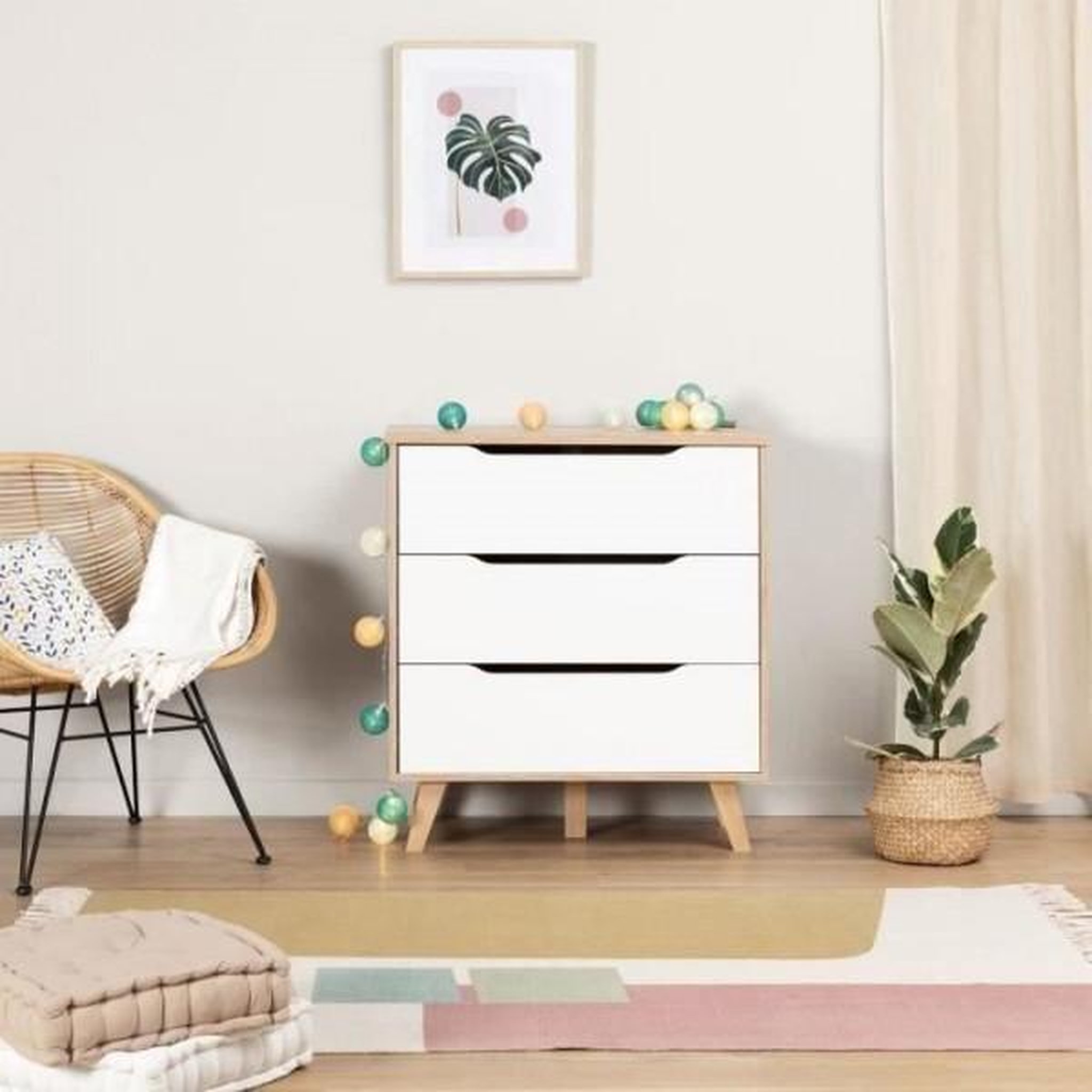 Voir la diapositive 2 : MARKET24 Commode 3 tiroirs - Décor chene et blanc mat - Pieds en massif - Scandinave L 80 cm - VANKKA