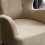 Voir la diapositive 3 : CONCEPT USINE Fauteuil en velours beige avec accoudoirs SMITH
