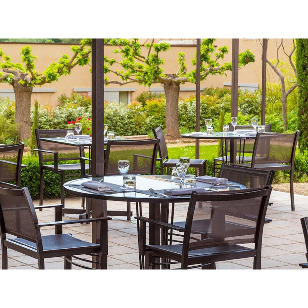 Smartbox Séjour de 2 jours avec dîner en hôtel 4* tout près d'Aix-en-Provence - Coffret Cadeau Séjour