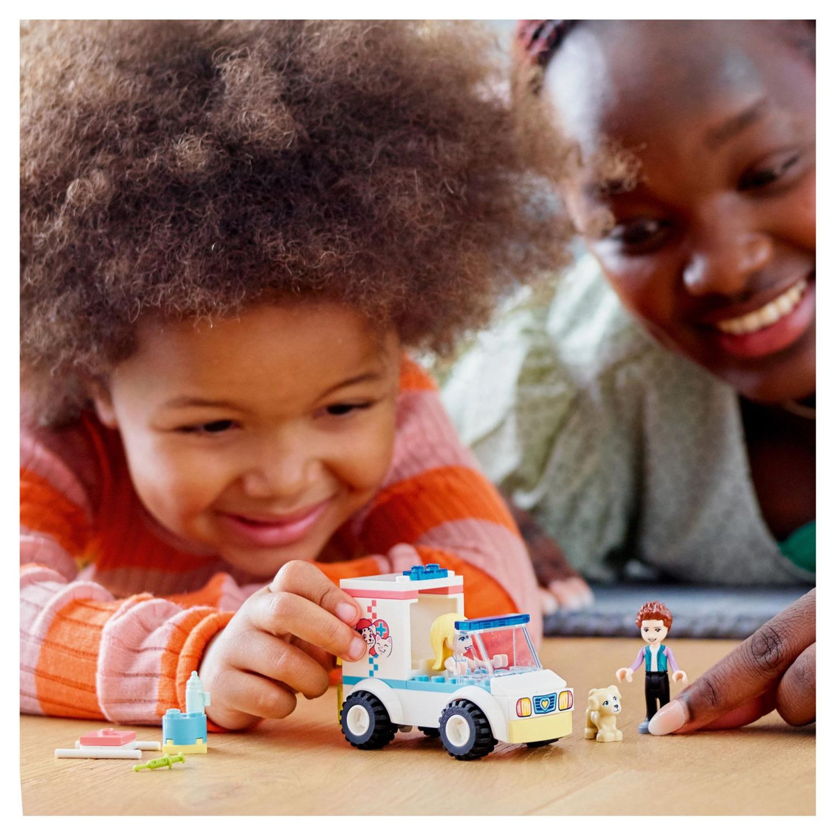 LEGO Friends 41694 - L'ambulance de la clinique vétérinaire