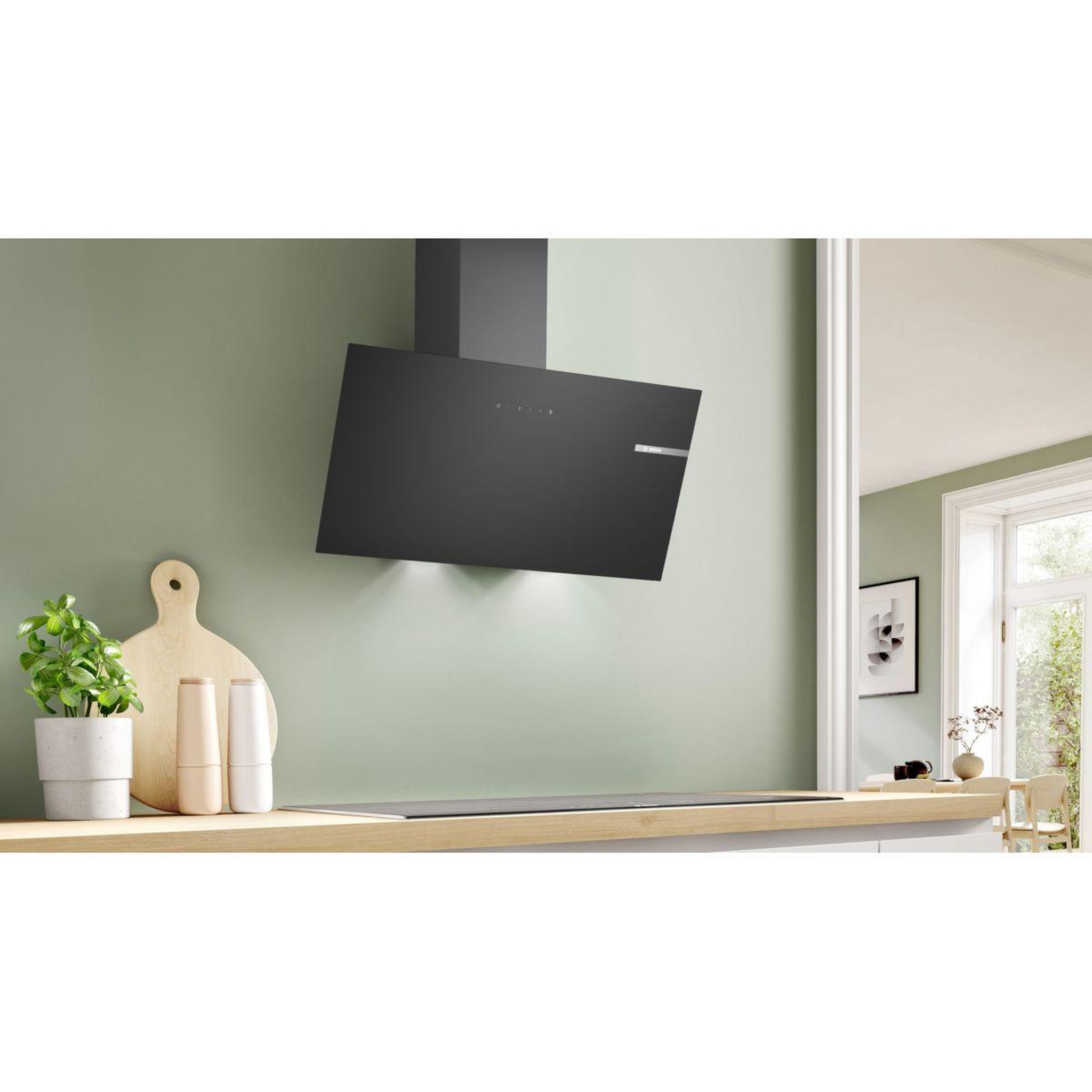Voir la diapositive 2 : BOSCH Hotte décorative murale inclinée DWK85DK60