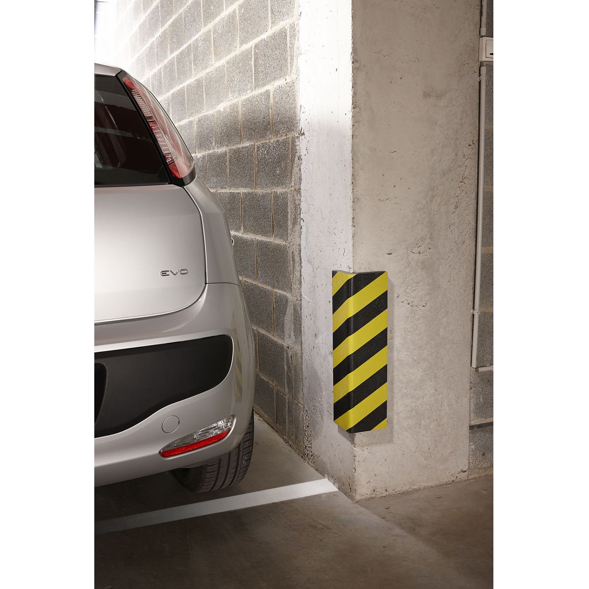 MOTTEZ Mousse de protection d'angle XXL 