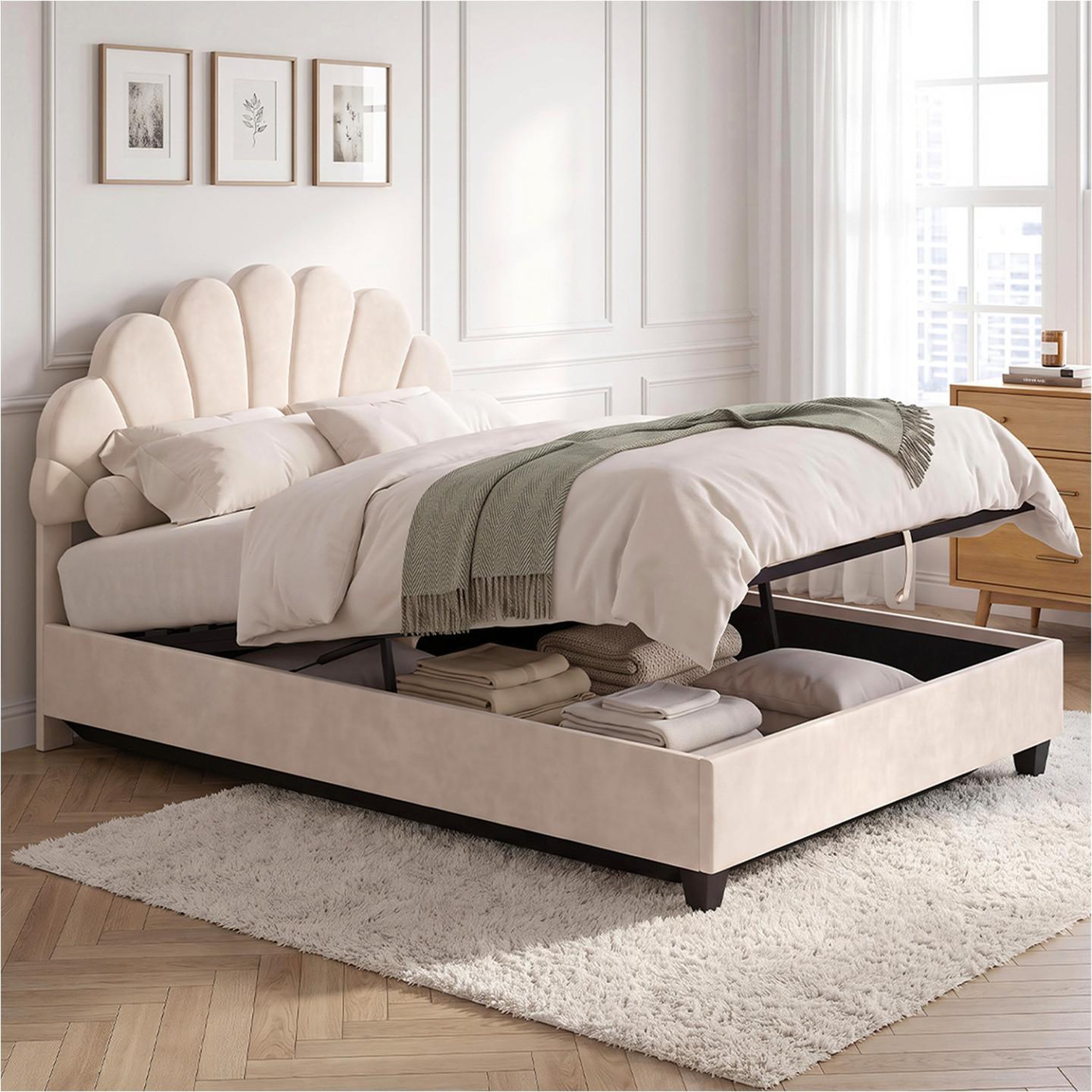 Voir la diapositive 2 : ID MARKET Lit coffre double coquillage AMANDA avec tête de lit et sommier 140 x 190 cm velours beige