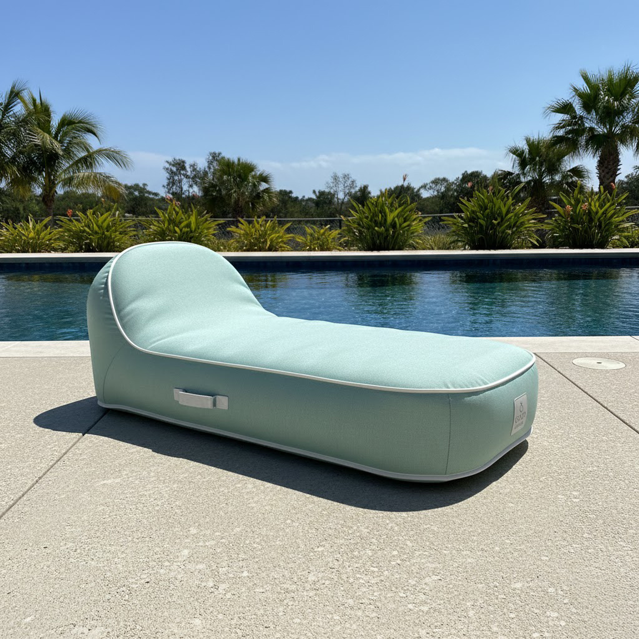 Voir la diapositive 3 : COCO LOUNGE Coco Lounge Transat gonflable PALMA - Plusieurs coloris disponibles