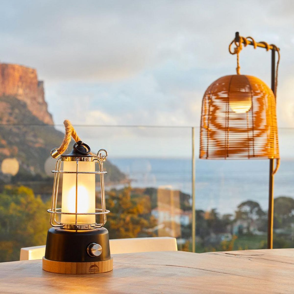 Lumisky Lanterne sans fil LED WILDY Noir Metal H23CM