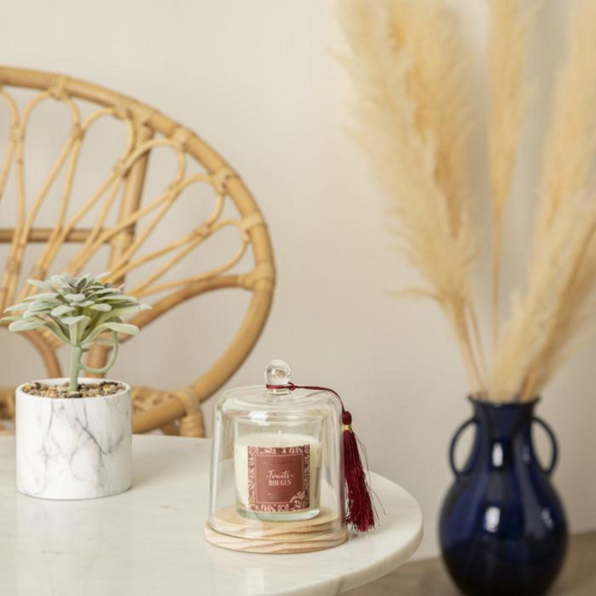 COMPTOIR DE LA BOUGIE Bougie Parfumée Cloche  Loli  130g Fruits Rouges