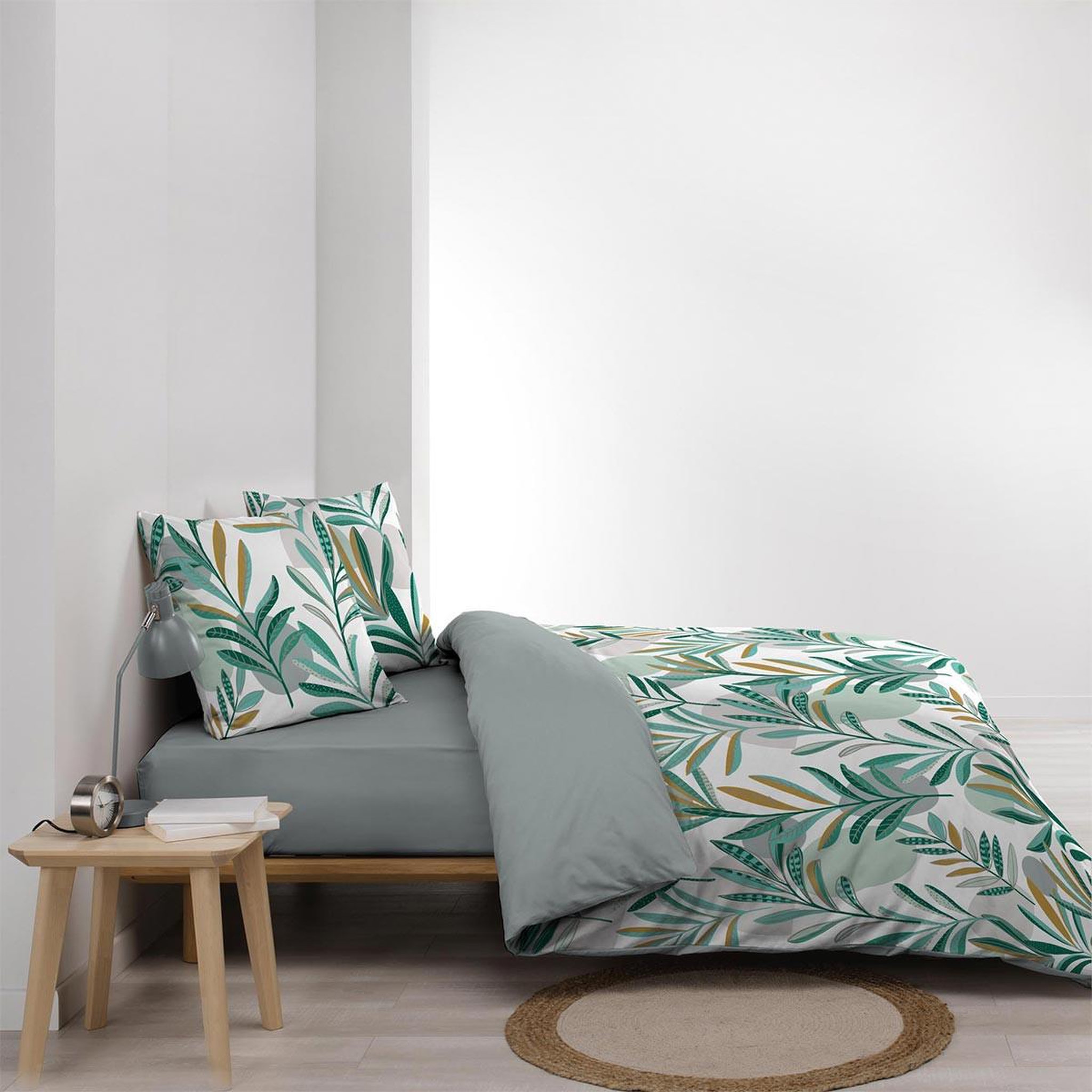 Voir la diapositive 3 : Douceur d'Intérieur Parure de lit 3 pièces  louna  240x220cm vert