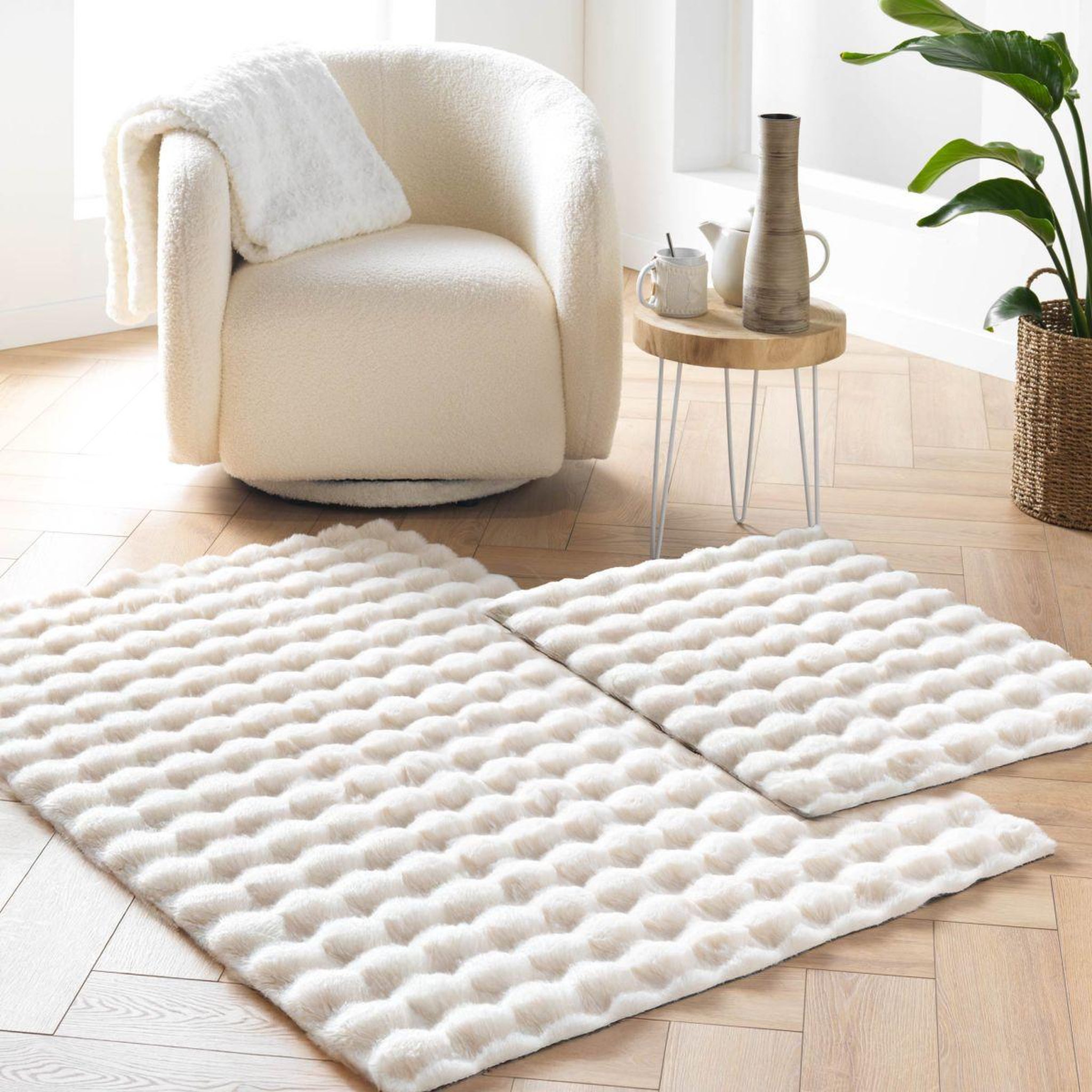 Voir la diapositive 5 : Douceur d'Intérieur Tapis imitation fourrure  mounty  120x170cm naturel