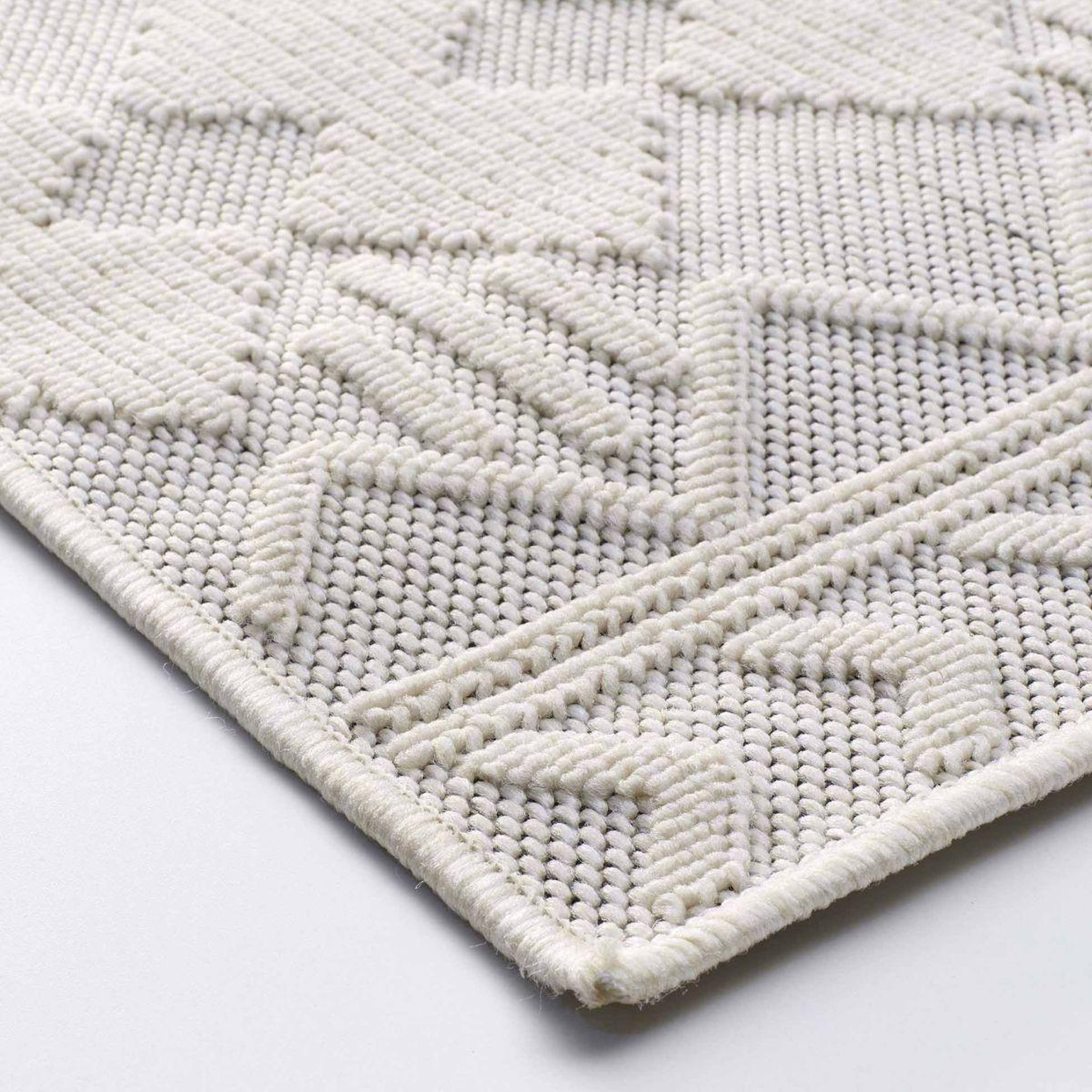 Voir la diapositive 2 : Douceur d'Intérieur Tapis déco tissé  valam  120x170cm naturel