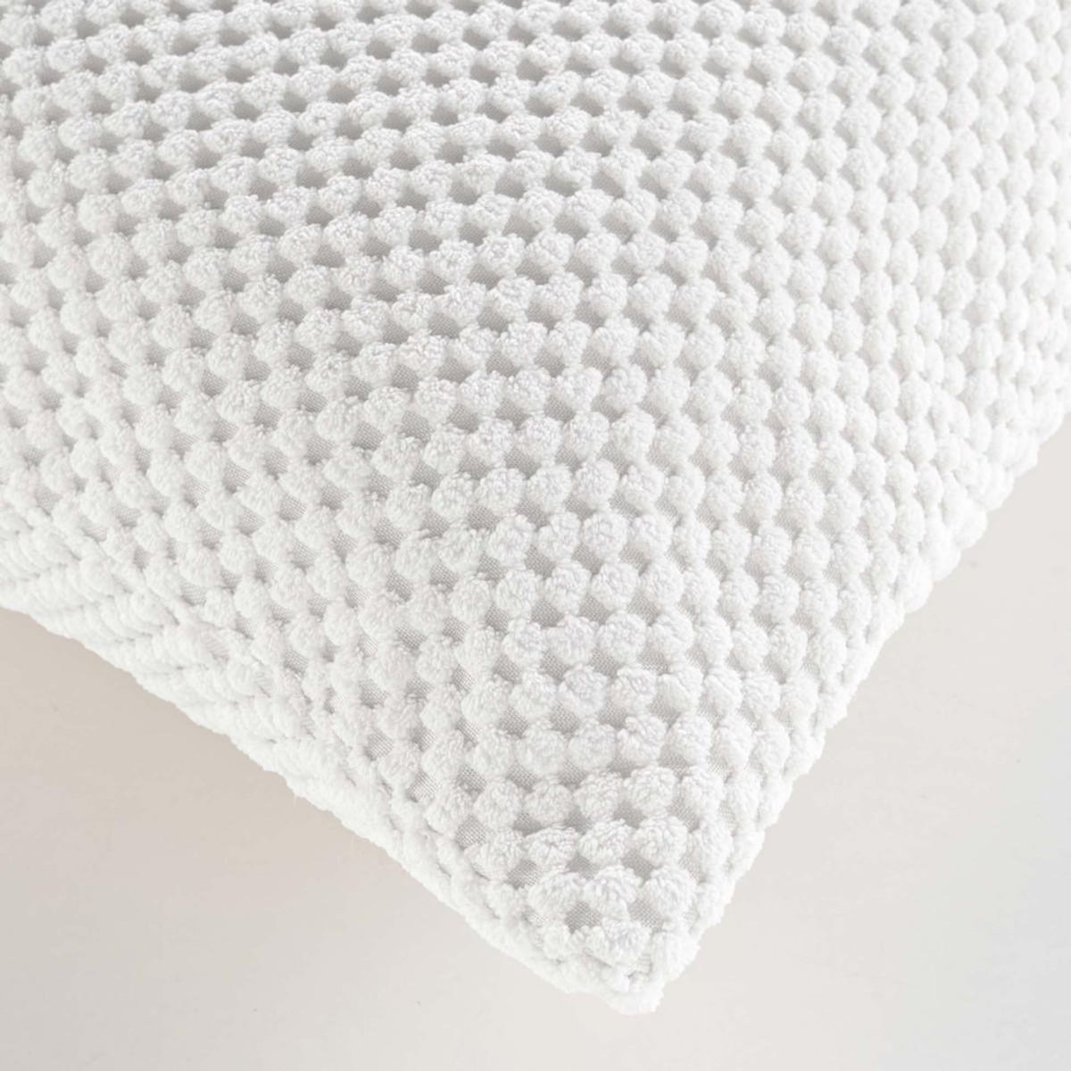 Paris Prix Coussin Déco en Velours Relief  Java  45x45cm Blanc
