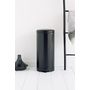 Voir la diapositive 4 : BRABANTIA Poubelle à pédale NEWICON 30 L MATT BLACK