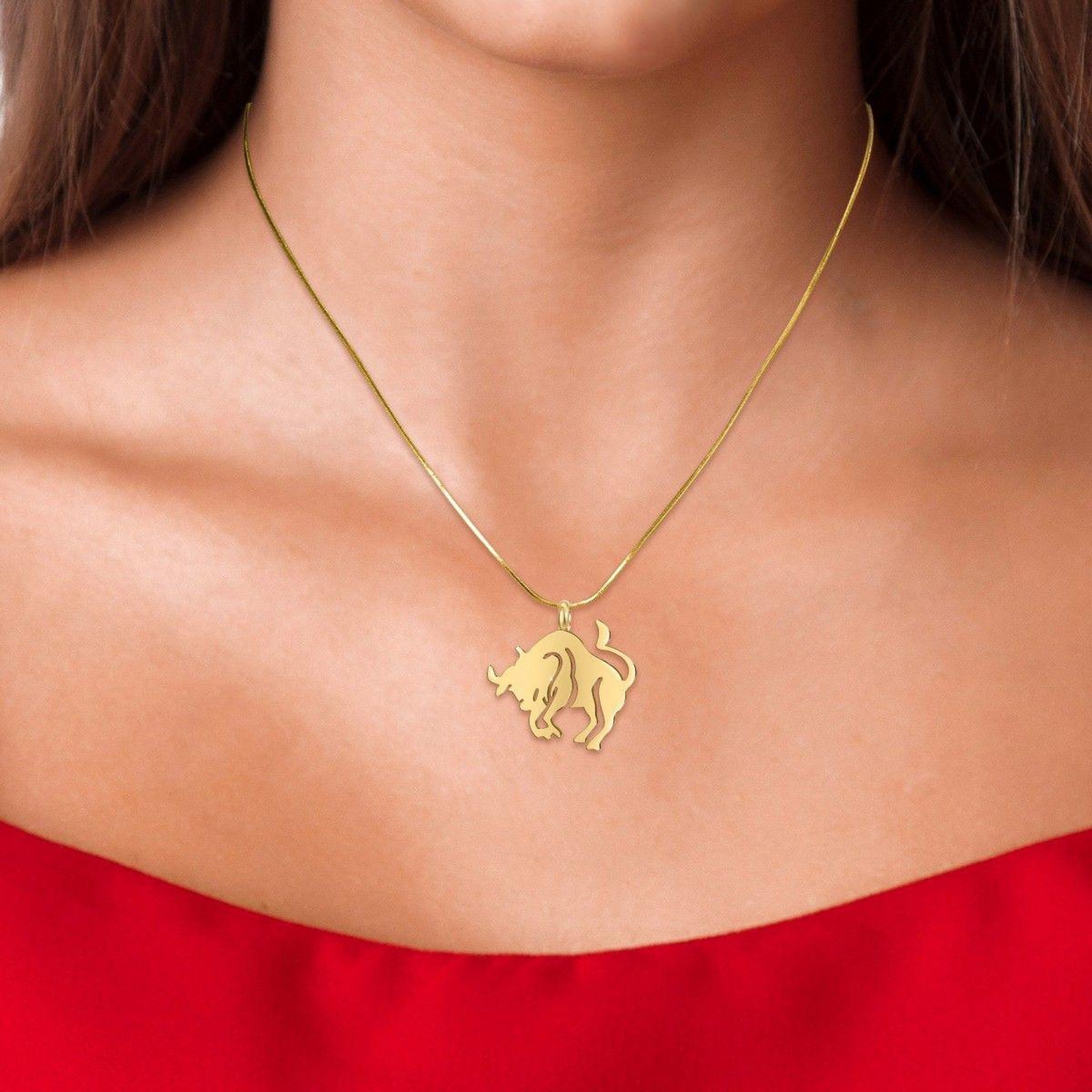 Voir la diapositive 2 : SC BOHEME Collier astrologie  Taureau  SC Bohème en Acier Finement doré